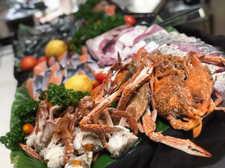 คอคนรักอาหารทะเลต้องห้ามพลาดกับบุฟเฟ่ต์ซี...