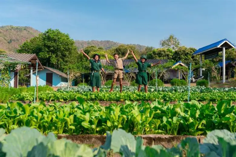 มูลนิธิแอมเวย์เพื่อสังคมไทยเผยความสำเร็จ โครงการ “ฟาร์มสุขภาพของหนู” สานต่อเด็กไทยให้ได้รับโภชนาการที่ดี ครอบคลุมโรงเรียนตำรวจตระเวนชายแดน 16 แห่ง