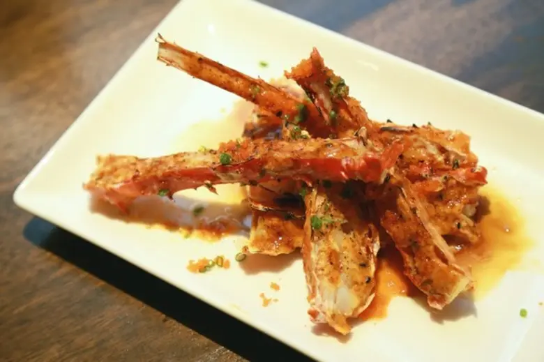 บุฟเฟ่ต์คืนวันศุกร์โฉมใหม่ ที่ ห้องอาหาร ...