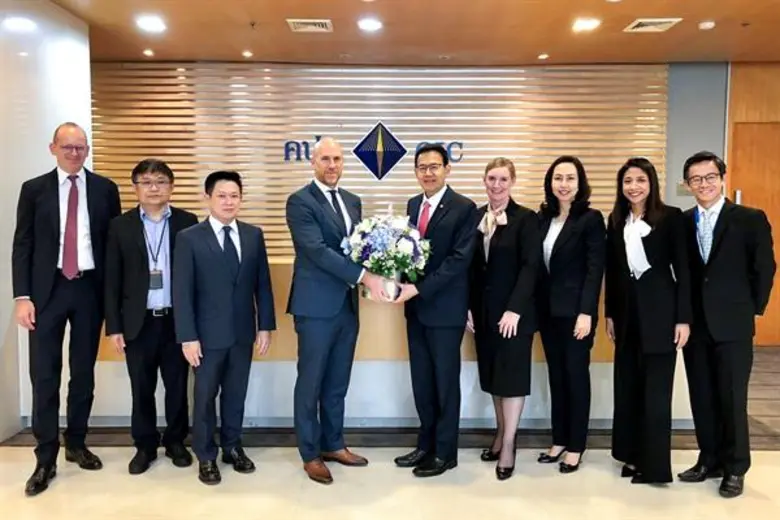 มร. กอร์ดอน วัตสัน ประธานกรรมการบริหารแอก...