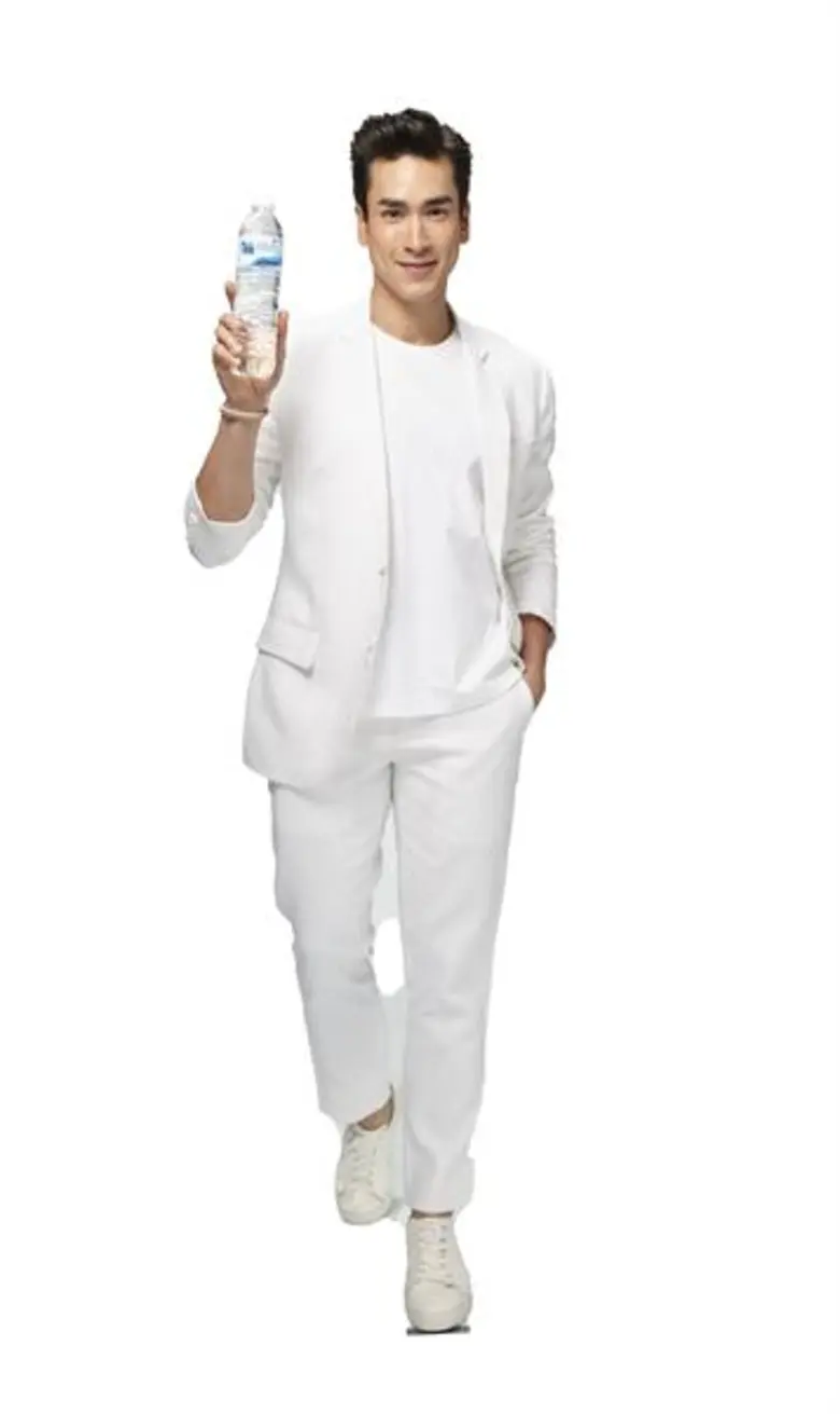 “น้ำดื่มสิงห์” ฉีกเกมตลาด เปิดตัวเทคโนโลยี “Smart Micro Filter” ชูคุณภาพ-มาตรฐานใหม่ ดึง “ณเดชน์” นั่งแท่นพรีเซ็นเตอร์ ตอกย้ำผู้นำตลาด