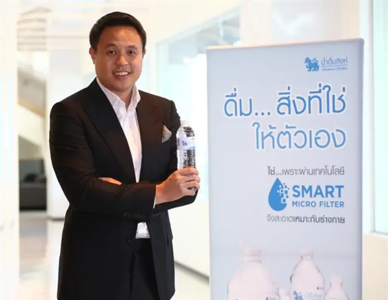 “น้ำดื่มสิงห์” ฉีกเกมตลาด เปิดตัวเทคโนโลยี “Smart Micro Filter” ชูคุณภาพ-มาตรฐานใหม่ ดึง “ณเดชน์” นั่งแท่นพรีเซ็นเตอร์ ตอกย้ำผู้นำตลาด