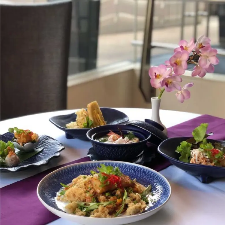 ห้องอาหารลิควิดบาร์แอนด์คาเฟ่ โรงแรมศิริ ...