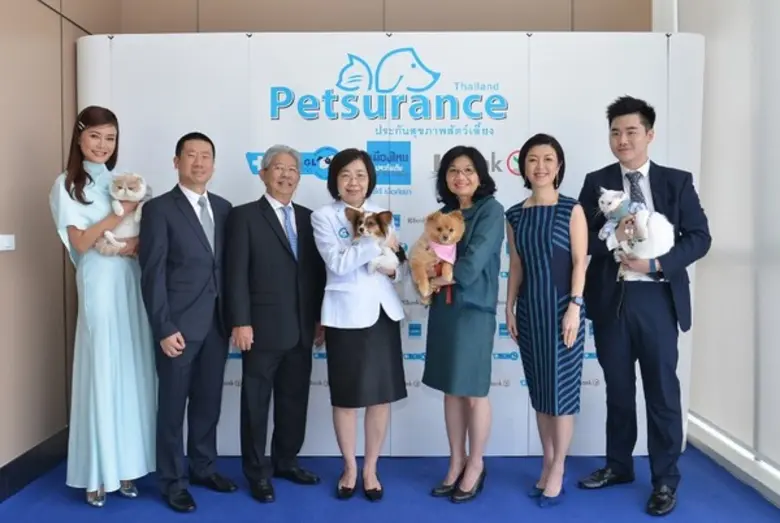 สัตวแพทย์หญิง กฤติกา ชัยสุพัฒนากุล ประธาน...