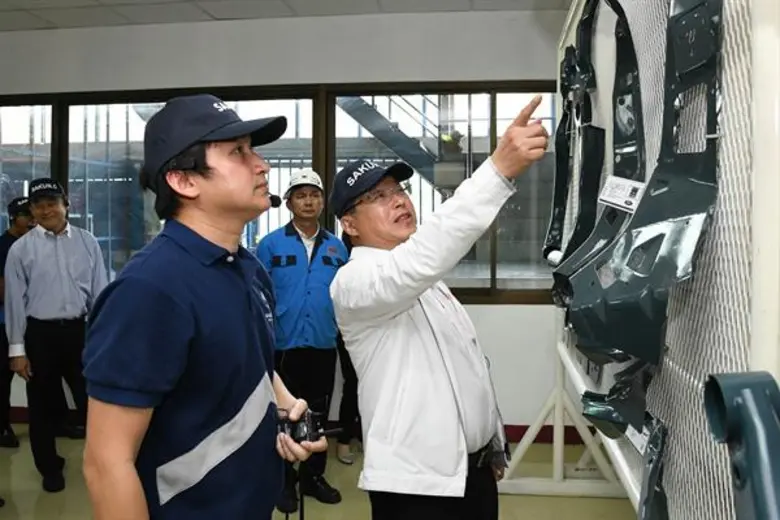 รมช.กระทรวงคมนาคม เยี่ยมชมโรงงาน สกุลฎ์ซี อินโนเวชั่น โครงการยานยนต์สมัยใหม่ ฝีมือคนไทย