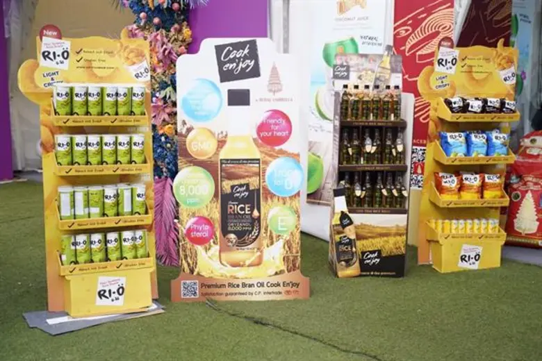 "ข้าวตราฉัตร" ข้าวสัญชาติไทยแท้ 100% โด่ง...