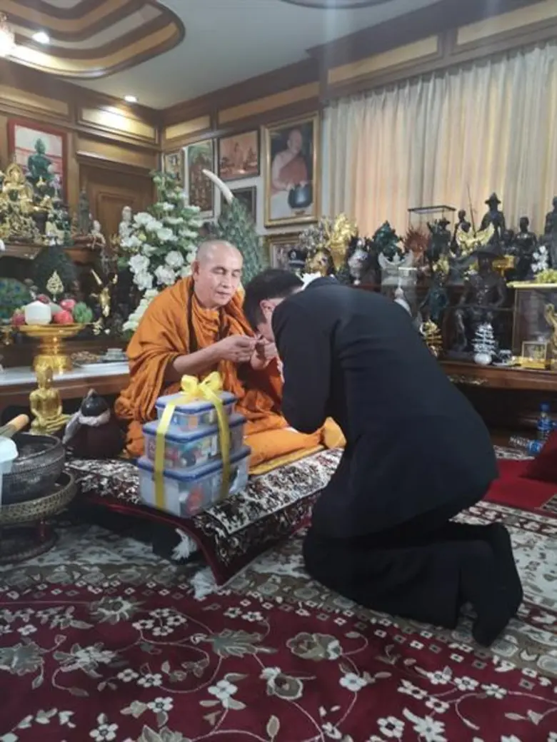 ดร.หม่อมหลวงภัทรชาติ ประวิตร และคณะเข้ากร...