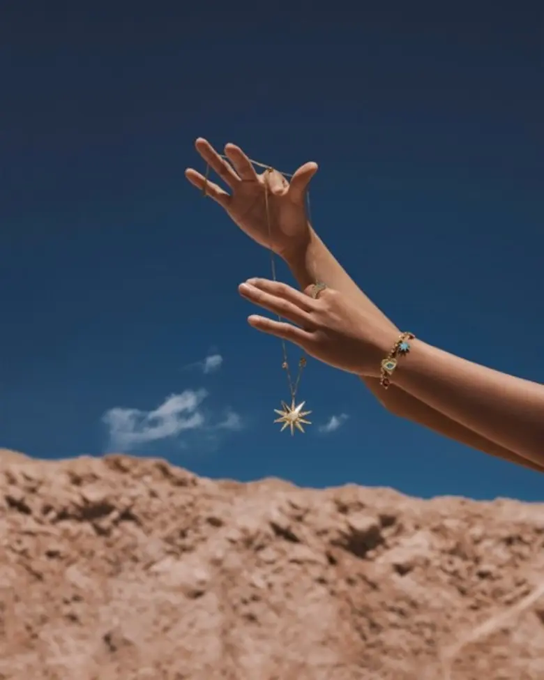 สวารอฟสกี้เปิดตัวคอลเล็กชั่นฤดูใบไม้ผลิประจำปี 2019 พร้อมสไตล์เจิดจรัส เรียบง่ายและเต็มเปี่ยมไปด้วยความหมาย