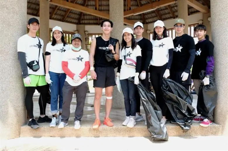 เดินหน้าทำกิจกรรมเพื่อสิ่งแวดล้อมเป็นครั้...