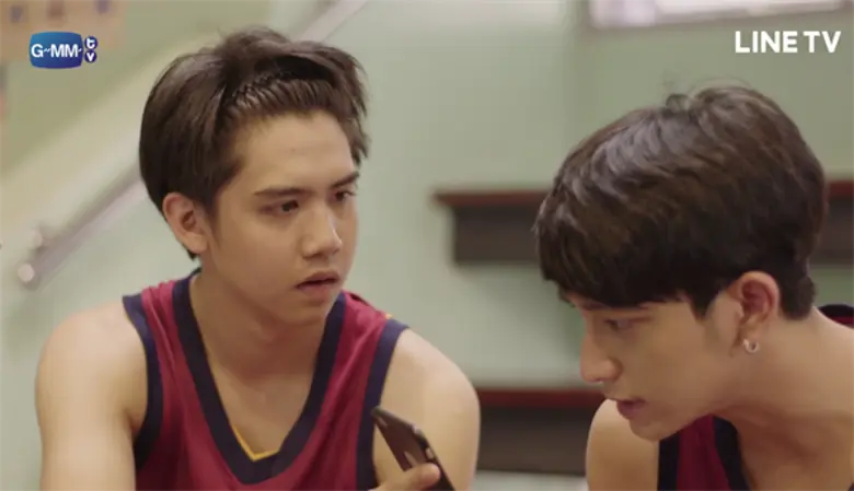 “ซิง-ชิม่อน” ผิดสังเกต “โอม” พฤติกรรมเปลี่ยน!!! เร่งสืบหาประวัติ “สิงโต”