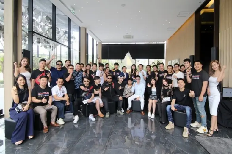 ข่าวซุบซิบ: สุดยอดซีอีโอในแวดวงอสังหาฯ ปีนี้ เห็นทีต้องยกให้กับ คุณกอล์ฟ -ธนากร ธนวริทธิ์