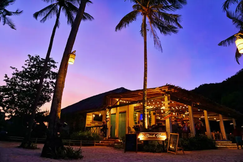 พีพี ไอส์แลนด์ บีช รีสอร์ท จัดโปร “Thai Resident Hot Deal”