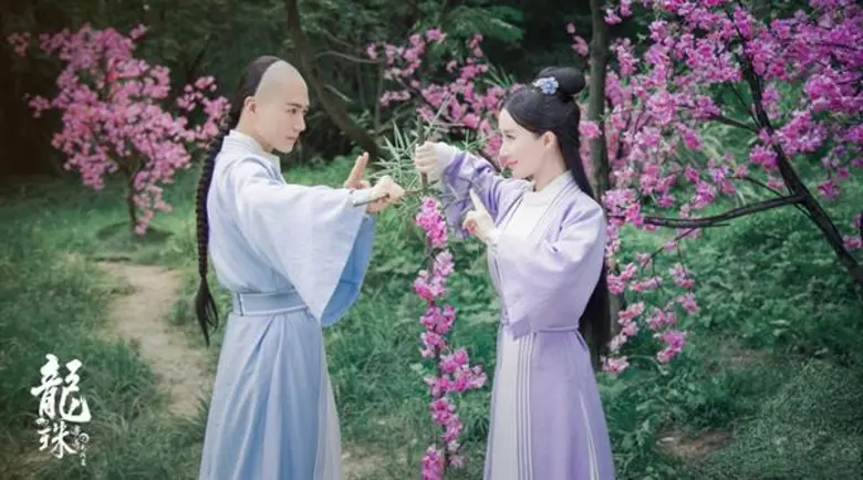 เปิดประสบการณ์ดูหนังแนวใหม่กับ "MONOMAX" ...