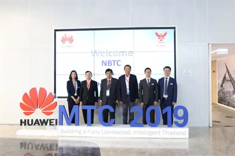 ชม 5G สุดล้ำของโลก: มร. เอเบล เติ้ง รองกร...