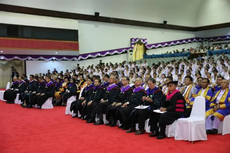 สถาบันการเรียนรู้เพื่อปวงชน จัดพิธีประสาทปริญญาบัตร ประจำปีการศึกษา 2560-2561