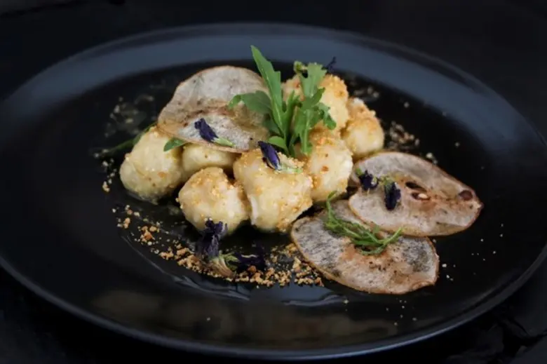 ห้องอาหารลากริตต้าจัดโปรโมชั่นชวนคนรักชีส...