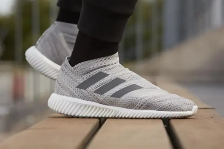 หล่อได้ทั้งในและนอกสนาม! อาดิดาส ฟุตบอล อวดโฉม “เวอร์ทุโซ่ แพ็ค”