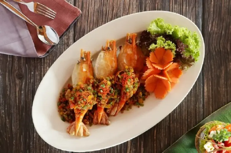 ห้องอาหารธาราทองจัด "เทศกาลอาหารไทย 4 ภาค...