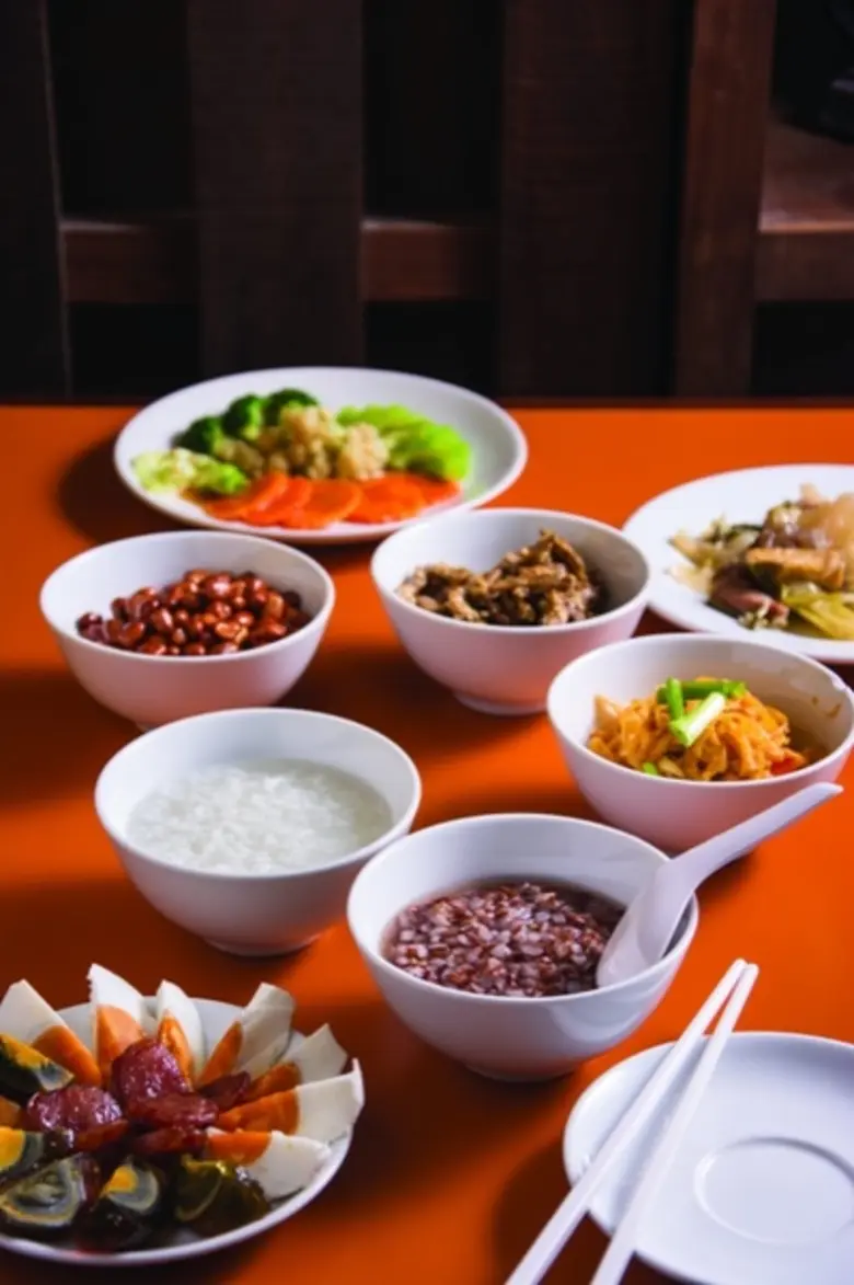 ทุกวันเสาร์ และ อาทิตย์ พบกับตำนานของความ...