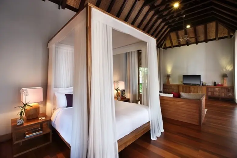 The New Exclusive Deal At This Famous Res...