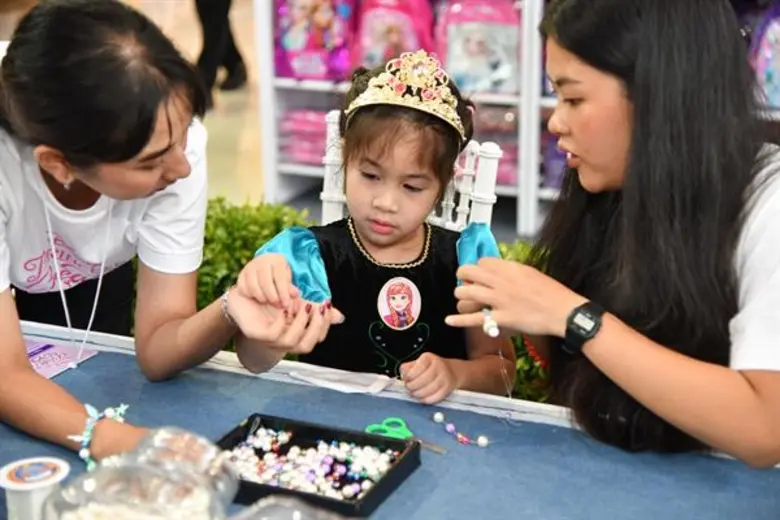 เดอะ วอลท์ ดิสนีย์ ประเทศไทย เปิดแคมเปญ “ดิสนีย์ ปริ๊นเซส ครีเอท ยัวร์ สตอรี่” จุดประกายแรงบันดาลใจให้กับเด็กสาว ปลด ปล่อยจินตนาการโลดแล่นไปตามความฝัน