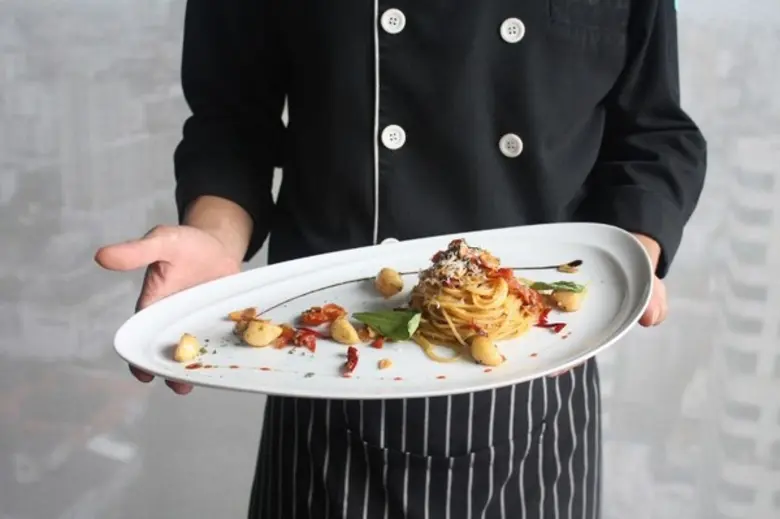 ปาร์ตี้สงกรานต์ ชุ่มฉ่ำเบิกบานใจ ที่ โรงแรมเดอะคอนทิเน้นท์ กรุงเทพ