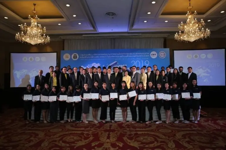 ก.แรงงาน ร่วมเสวนา ผู้ประกอบการโลจิสติกส์...