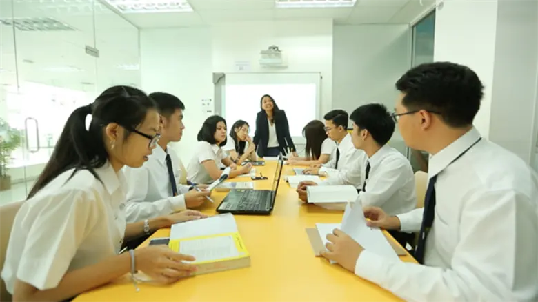 KMUTT joins hand with PCCMS to launch new Bachelor’s Degree on Health Data Science