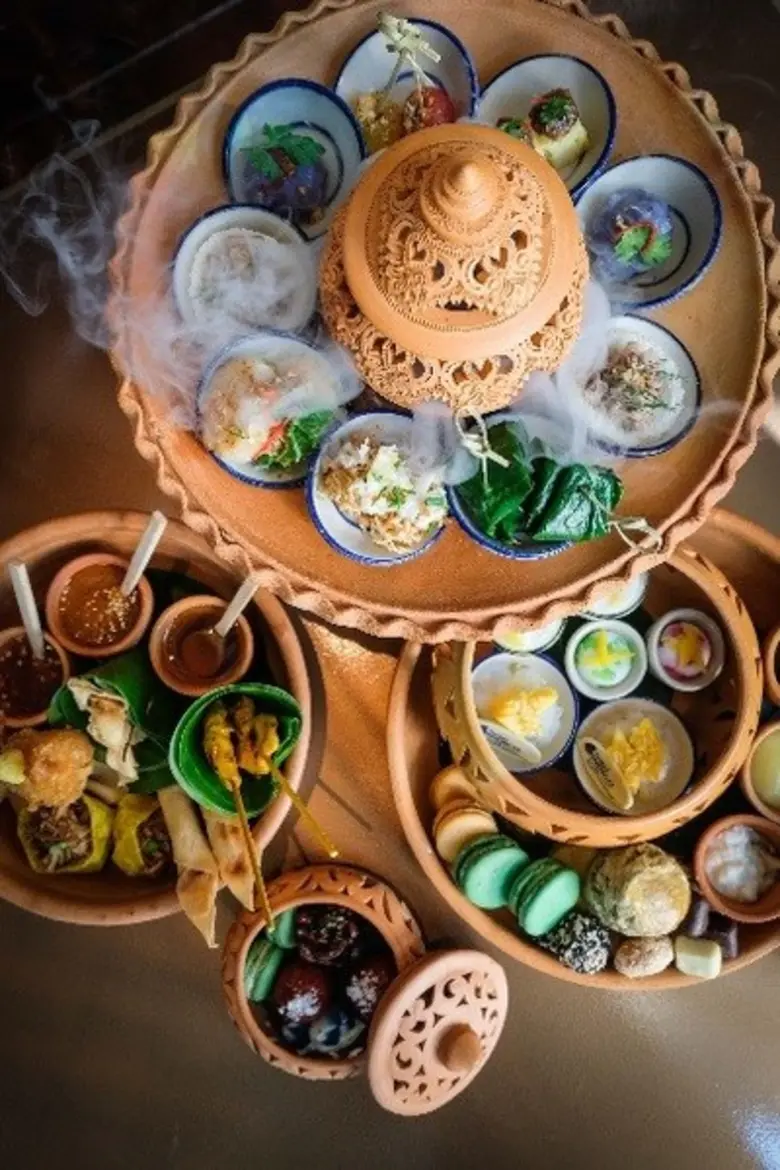 เติมเต็มความสุข กับชุดชายามบ่ายสไตล์ไทยๆ ณ ห้องอาหารเมโทร ออน ไวร์เลส