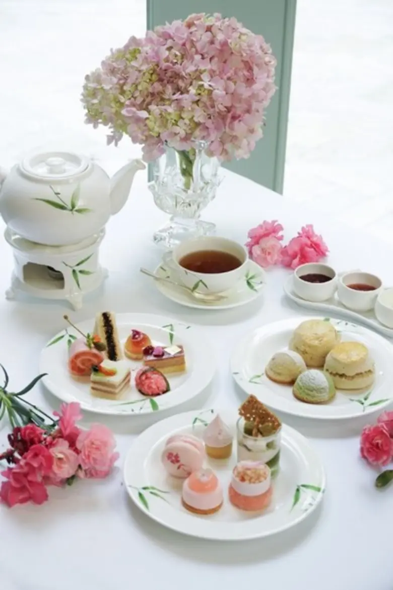 Cherry Blossom Afternoon Tea ณ ออเธอรส์ เลาจน์ โรงแมนดาริน โอเรียนเต็ล กรุงเทพฯ ตั้งแต่วันนี้ – 30 เมษายน 2562