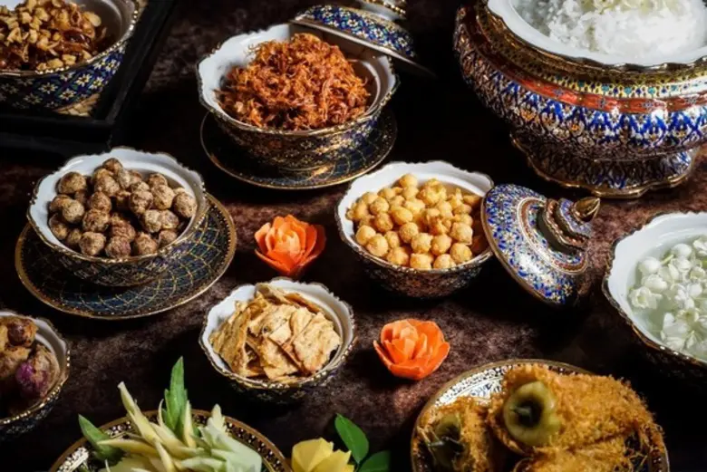 ต้อนรับฤดูร้อนด้วยเมนูคลายร้อน “ข้าวแช่” ตำรับชาววัง ณ โรงแรมแมนดาริน โอเรียนเต็ล กรุงเทพฯ และร้านเดอะแมนดาริน โอเรียนเต็ล ช็อป