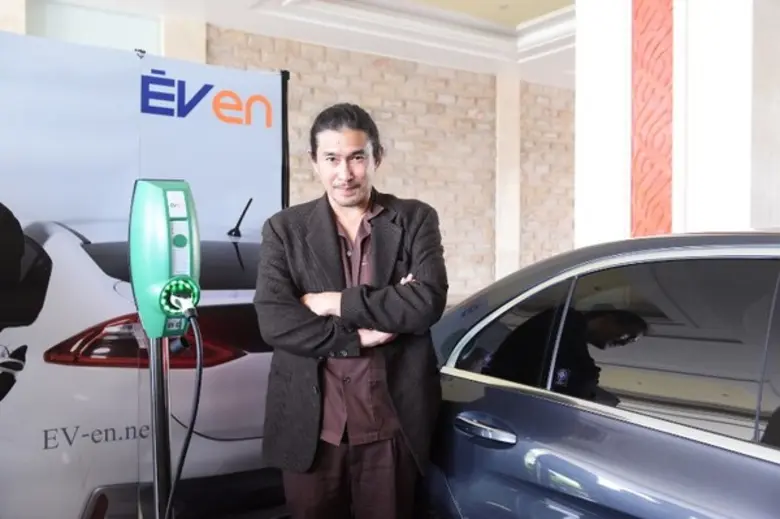 ลาวเดินหน้าผลักดันใช้ EV ทั่วประเทศ ชูระบบชาร์จรถไฟฟ้าสุดอัจฉริยะ ผลงานบริษัทร่วมทุนไทย-ลาว