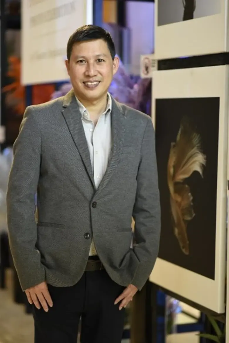 กลุ่มโรงแรมอนันตรา ร่วมกับ วิศรุต อังคทะวานิช เชิญชมนิทรรศการภาพถ่าย 'ปลากัดไทย ความงามแห่งสยาม