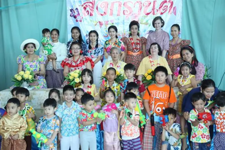 'สาธิตกรุงเทพธนบุรี’ จัดกิจกรรมสงกรานต์ให้เด็กๆ ได้เรียนรู้และปลูกฝังความเป็นไทย