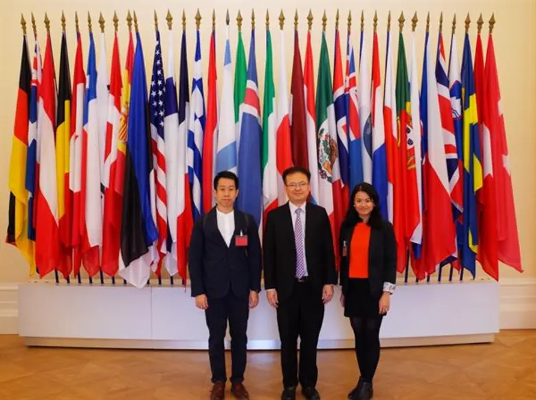 ดร.กิติพงค์ พร้อมวงค์ เลขาธิการสำนักงานคณ...