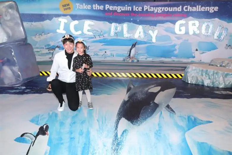 ท่องแดนน้ำแข็ง "Penguin Ice Playground Ch...