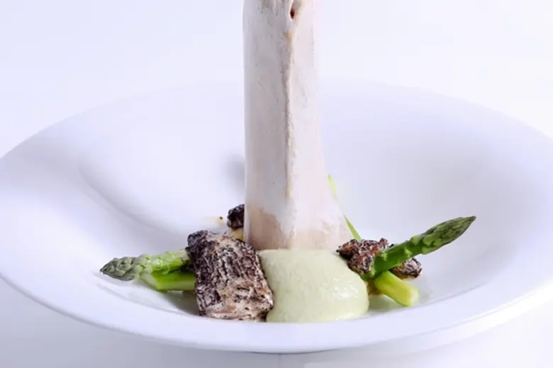 ลิ้มรสวัฒนธรรมอาหารฝรั่งเศสกับ “เทสติ้งเมนูใหม่” ที่ห้องอาหารเรดสกาย