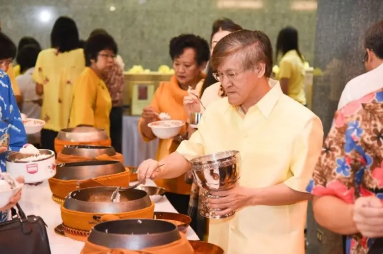 นายเชาว์ พันธุ์รุ่งจิตติ รองกรรมการ ผู้จั...