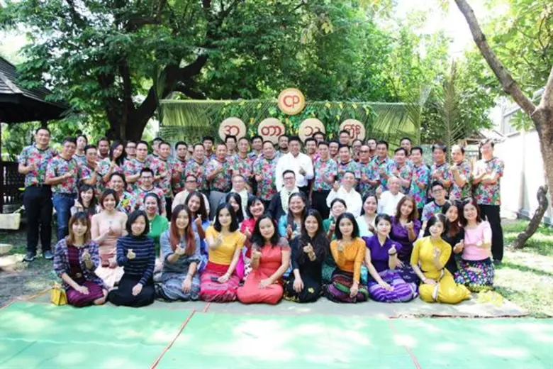 นายอุทัย ตันติพิมลพันธ์ รองประธานกรรมการเ...