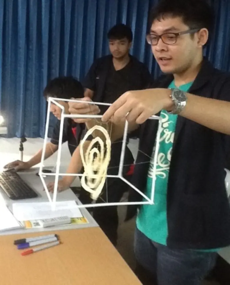 ผศ.ดร.ปริญญา เสงี่ยมสุนทร ภาควิชาคณิตศาสตร์ มจธ. ได้รับการยกย่องรางวัลอาจารย์ต้นแบบด้านการสอน