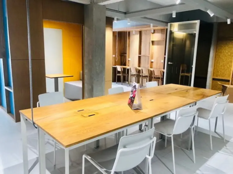 ทรู จัดพื้นที่เอาใจวัยทีน เปิด TrueSpace พื้นที่ทำงานสำหรับคนยุคใหม่ สาขามหาวิทยาลัยหอการค้าไทย