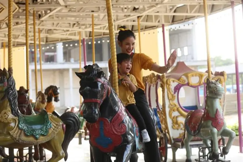 “แพท ณปภา” ควง “น้องเรซซิ่ง” ป่วนแก๊ง “อะจ๊าก”  เปิดศึกท้าดวลเกมส์สวนสนุกสุดฮา!