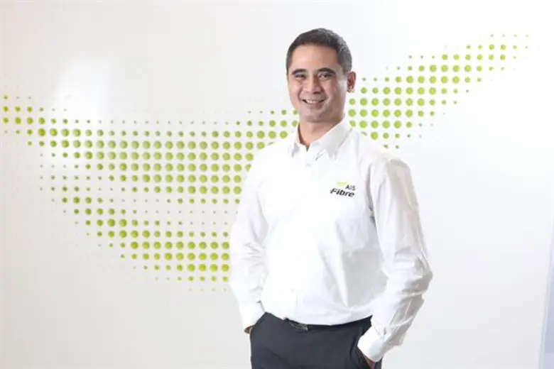 นายศรัณย์ ผโลประการ หัวหน้าฝ่ายงานบริหารธ...