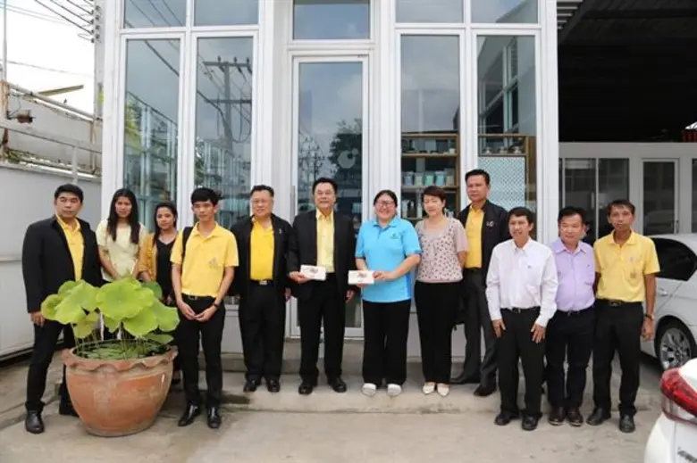 กสอ. ติดอาวุธดิจิทัลเอสเอ็มอี เข้าตลาดออนไลน์กว่า 4,000 ราย ธุรกิจโตกว่า 380 ล้านบาท พร้อมดันเอสเอ็มอีไทยสู่ตลาดอเมซอน