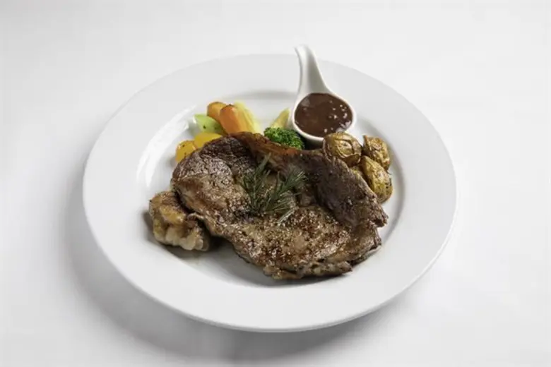 อร่อยนุ่มชุ่มลิ้นกับ โปรโมชั่นสเต็กเนื้อวากิวนำเข้าจากประเทศญี่ปุ่น23 - 27 เมษายน 2562ณ ห้องอาหารแคลิฟอร์เนีย สเต็ก โรงแรมคามิโอ แกรนด์ ระยอง