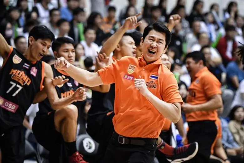 “โค้ชต้อง-ต้องเกียรติ” ประกาศจุดยืนชัด! “โมโน แวมไพร์ บาสเกตบอลคลับ” ต้องคว้าแชมป์ ABL เท่านั้น!