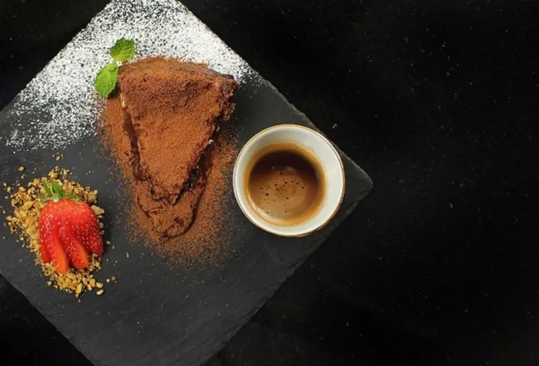 เนื่องด้วยวัฒนธรรมการดื่มกาแฟหลังมื้ออาหา...