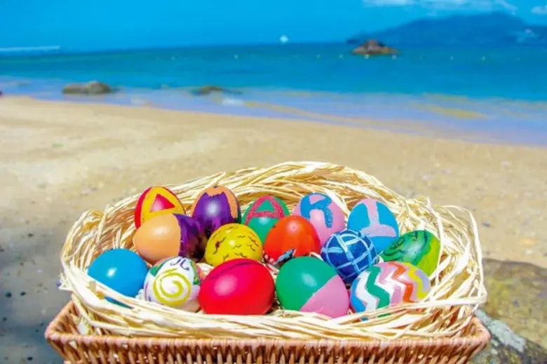 ฉลองเทศกาลอีสเตอร์กับบุฟเฟ่ต์ดินเนอร์ ณ ห้องอาหารริมทะเล โรงแรมอมารี ภูเก็ต