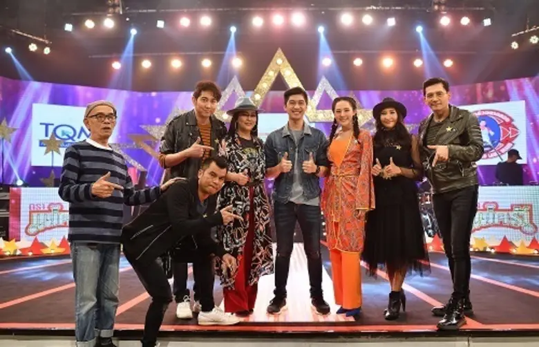 ทีวีไกด์: รายการ “ชุมทางดาวทอง” 'เบ็น ศรัณยู’สื่ออารมณ์อกหักผ่านเพลงฮิต ศุกร์นี้มีลุ้นร้องเพลง 2 นาทีได้เป็นศิลปิน! ออกอากาศเวลา 12.45-13.45 น. วันศุกร์ที่ 19 เมษายน 2562 ทางสถานีโทรทัศน์ช่อง 7 HD.