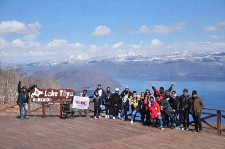 นายโชคชัย สงสม กรรมการผู้จัดการ บริษัท ซี...